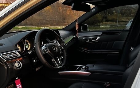 Mercedes-Benz E-Класс, 2013 год, 2 600 000 рублей, 6 фотография