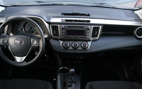 Toyota RAV4, 2013 год, 1 900 000 рублей, 7 фотография