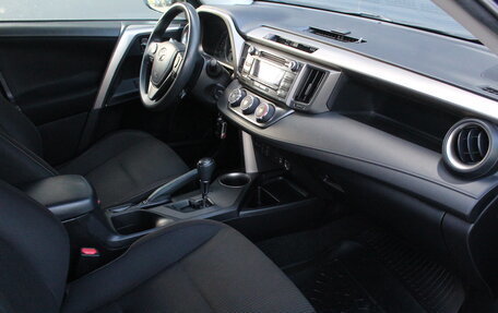 Toyota RAV4, 2013 год, 1 900 000 рублей, 9 фотография