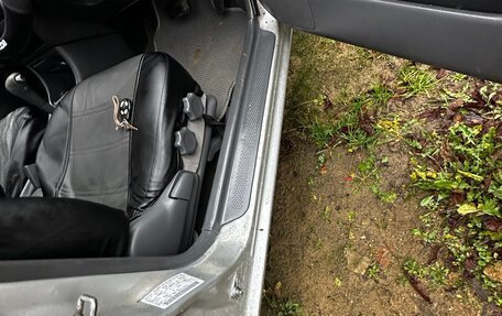 Mazda Familia, 2000 год, 300 000 рублей, 10 фотография