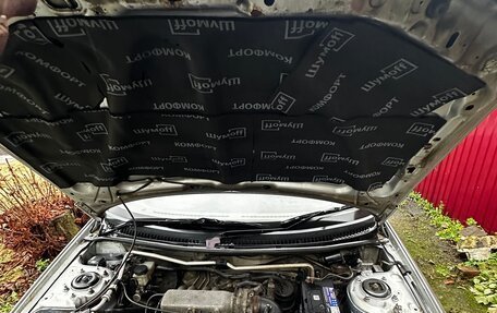 Mazda Familia, 2000 год, 300 000 рублей, 15 фотография