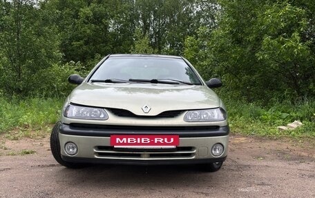 Renault Laguna II, 2000 год, 185 000 рублей, 2 фотография