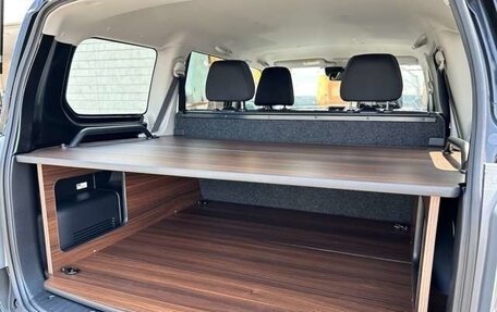 Toyota Probox I, 2022 год, 890 001 рублей, 13 фотография