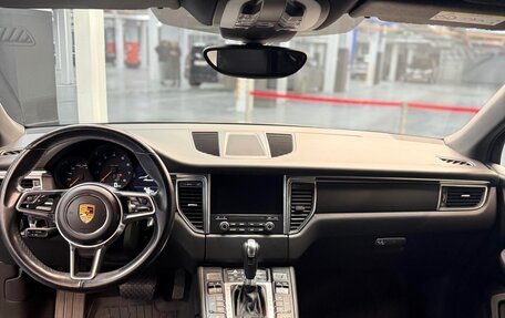 Porsche Macan I рестайлинг, 2017 год, 3 480 000 рублей, 17 фотография