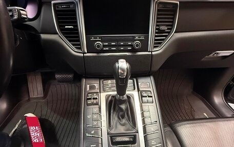 Porsche Macan I рестайлинг, 2017 год, 3 480 000 рублей, 23 фотография