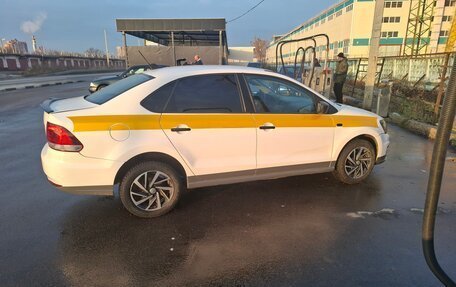 Volkswagen Polo VI (EU Market), 2018 год, 650 000 рублей, 7 фотография