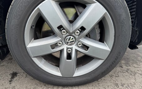 Volkswagen Touareg III, 2011 год, 1 790 000 рублей, 14 фотография