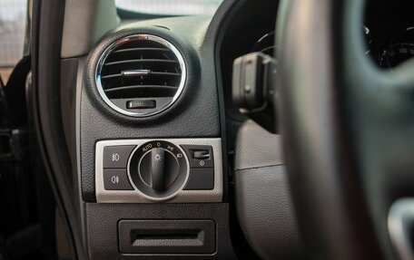 Opel Antara I, 2013 год, 1 298 000 рублей, 37 фотография