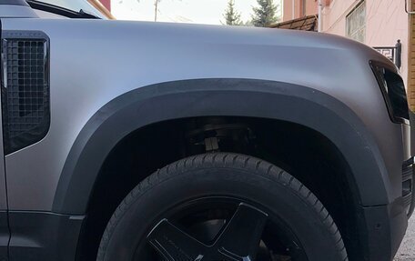 Land Rover Defender II, 2021 год, 6 940 000 рублей, 9 фотография