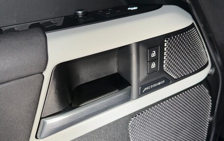 Land Rover Defender II, 2021 год, 6 940 000 рублей, 23 фотография