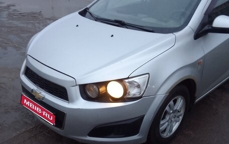 Chevrolet Aveo III, 2013 год, 600 000 рублей, 1 фотография
