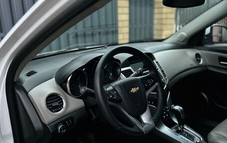 Chevrolet Cruze II, 2012 год, 659 000 рублей, 10 фотография