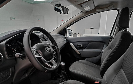 Renault Logan II, 2021 год, 860 000 рублей, 20 фотография