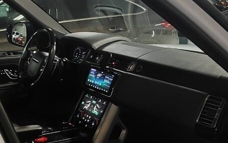 Land Rover Range Rover IV рестайлинг, 2018 год, 8 400 000 рублей, 9 фотография