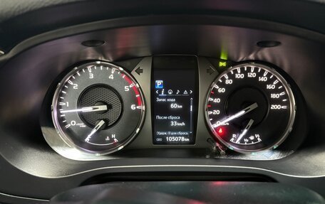 Toyota Hilux VIII, 2020 год, 4 700 000 рублей, 2 фотография