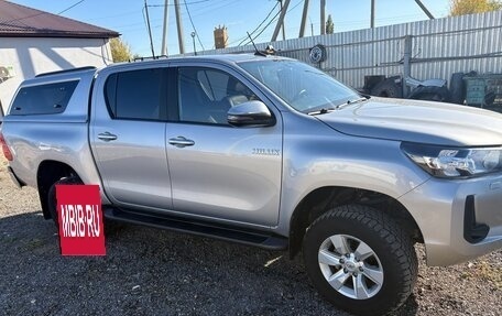 Toyota Hilux VIII, 2020 год, 4 700 000 рублей, 4 фотография