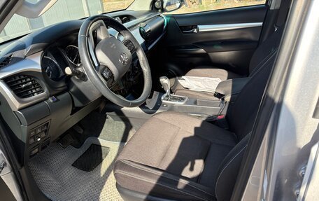 Toyota Hilux VIII, 2020 год, 4 700 000 рублей, 13 фотография