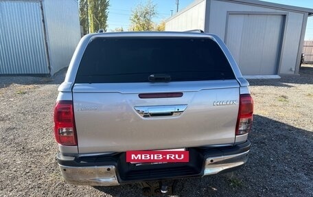 Toyota Hilux VIII, 2020 год, 4 700 000 рублей, 5 фотография