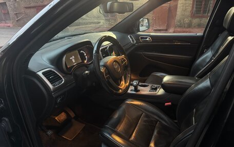 Jeep Grand Cherokee, 2014 год, 1 950 000 рублей, 24 фотография