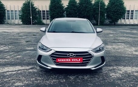 Hyundai Elantra VI рестайлинг, 2016 год, 1 230 000 рублей, 12 фотография