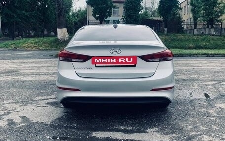 Hyundai Elantra VI рестайлинг, 2016 год, 1 230 000 рублей, 10 фотография