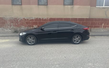 Hyundai Elantra VI рестайлинг, 2017 год, 1 550 000 рублей, 3 фотография