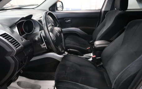 Mitsubishi Outlander III рестайлинг 3, 2007 год, 1 189 000 рублей, 7 фотография