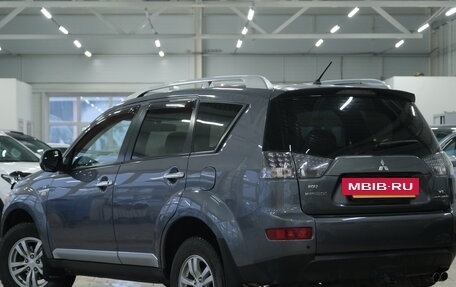 Mitsubishi Outlander III рестайлинг 3, 2007 год, 1 189 000 рублей, 4 фотография