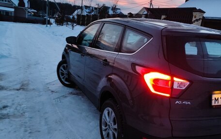 Ford Kuga III, 2019 год, 1 950 000 рублей, 6 фотография