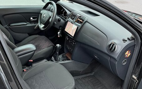 Renault Sandero II рестайлинг, 2018 год, 900 000 рублей, 18 фотография