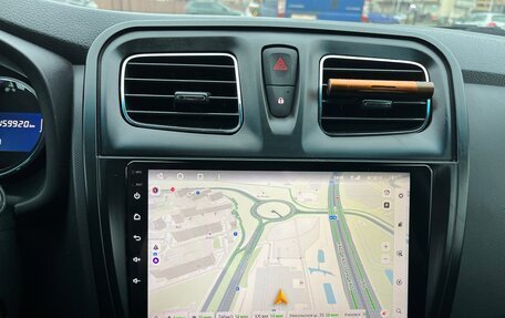 Renault Sandero II рестайлинг, 2018 год, 900 000 рублей, 14 фотография