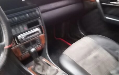 Audi A6, 1994 год, 400 000 рублей, 9 фотография