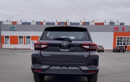 Toyota Raize I, 2023 год, 2 200 000 рублей, 5 фотография