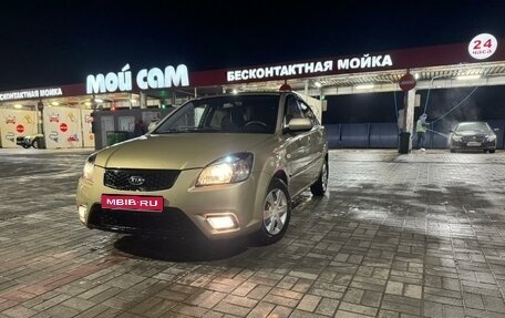 KIA Rio II, 2009 год, 420 000 рублей, 1 фотография
