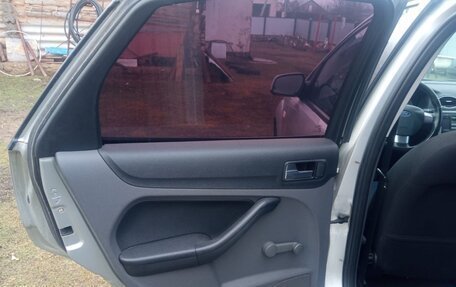 Ford Focus II рестайлинг, 2005 год, 370 000 рублей, 13 фотография