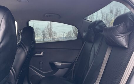 KIA Rio III рестайлинг, 2012 год, 800 000 рублей, 10 фотография