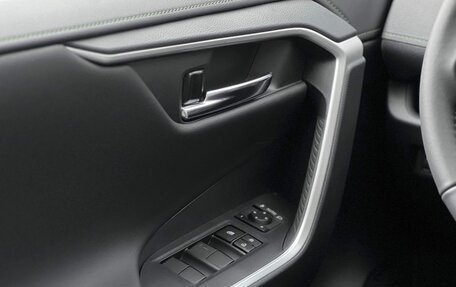 Toyota RAV4, 2025 год, 4 990 000 рублей, 23 фотография