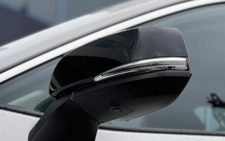 Toyota RAV4, 2025 год, 4 990 000 рублей, 29 фотография