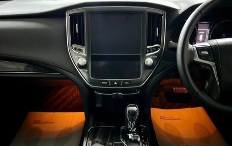 Toyota Crown, 2016 год, 2 549 000 рублей, 11 фотография