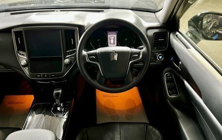 Toyota Crown, 2016 год, 2 549 000 рублей, 13 фотография