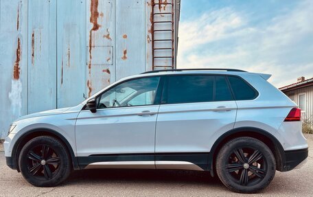 Volkswagen Tiguan II, 2019 год, 2 670 000 рублей, 5 фотография