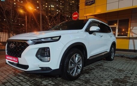 Hyundai Santa Fe IV, 2019 год, 3 000 000 рублей, 1 фотография
