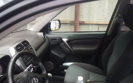 Toyota RAV4, 2005 год, 760 000 рублей, 12 фотография