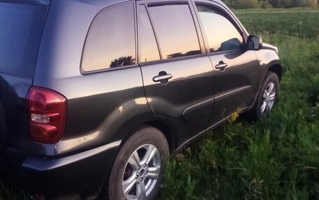 Toyota RAV4, 2005 год, 760 000 рублей, 18 фотография