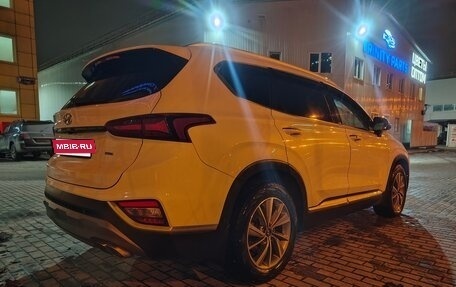 Hyundai Santa Fe IV, 2019 год, 3 000 000 рублей, 5 фотография