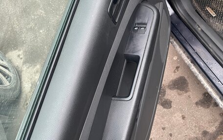 Ford Focus II рестайлинг, 2005 год, 249 000 рублей, 6 фотография