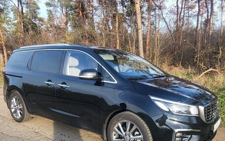 KIA Carnival III, 2020 год, 3 500 000 рублей, 2 фотография