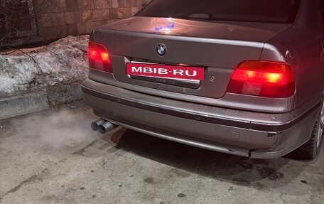 BMW 5 серия, 1998 год, 300 000 рублей, 4 фотография