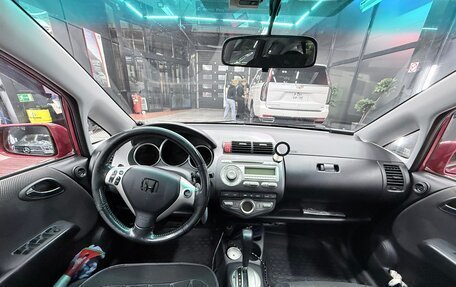 Honda Jazz I рестайлинг, 2007 год, 490 000 рублей, 2 фотография