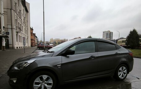 Hyundai Solaris II рестайлинг, 2015 год, 850 000 рублей, 6 фотография
